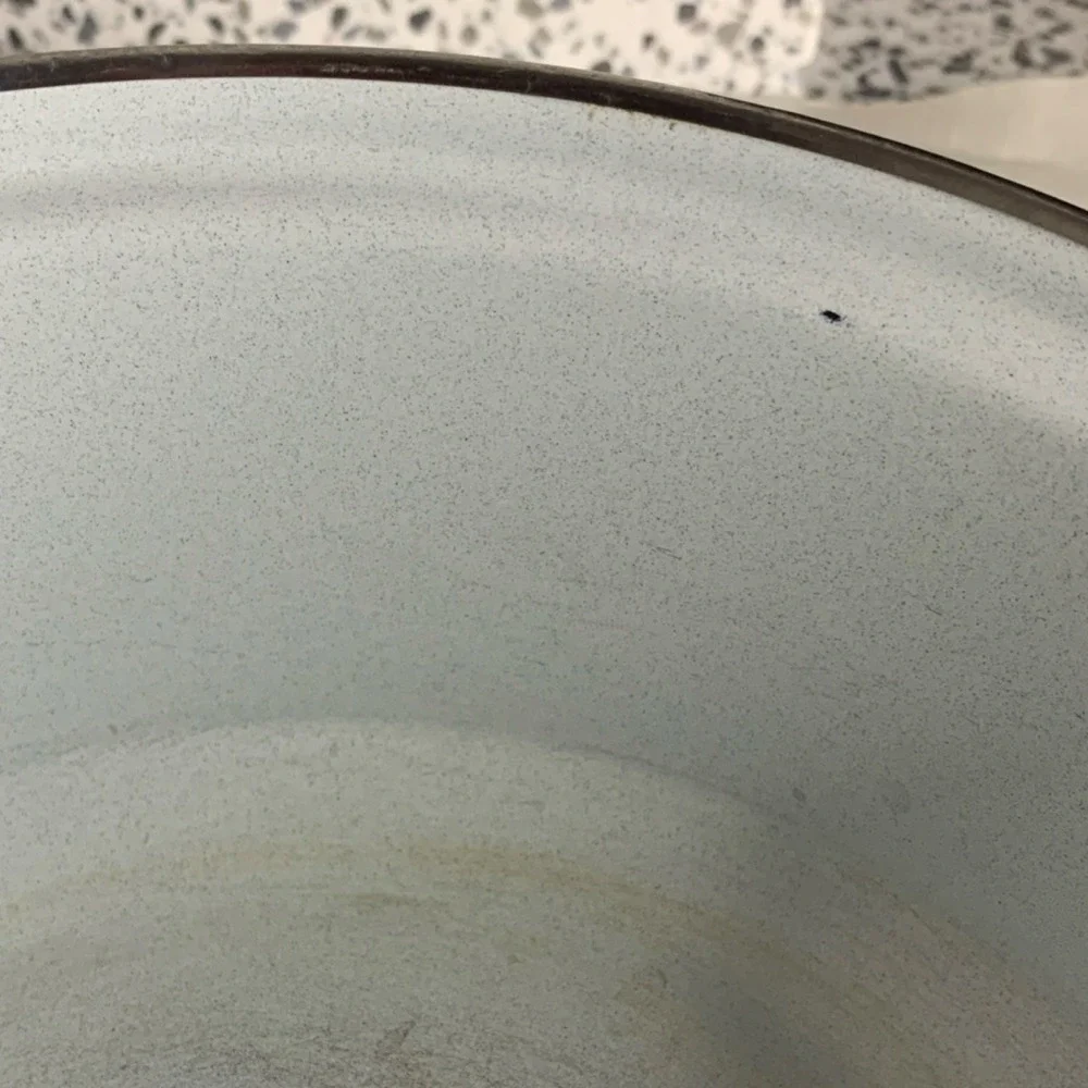 White Plum this enamel